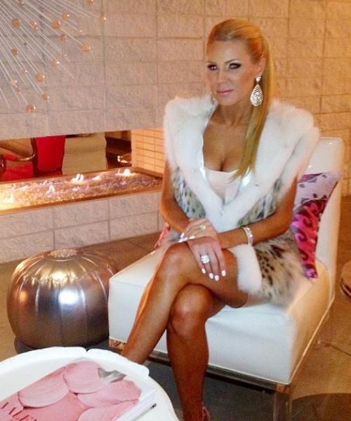 gretchen-rossi Fur Fashion, Fashion Wear, Womens Fashion, Gretchen - Gretchen Rossi Net Worth: RHOC Star’s Career And Earnings