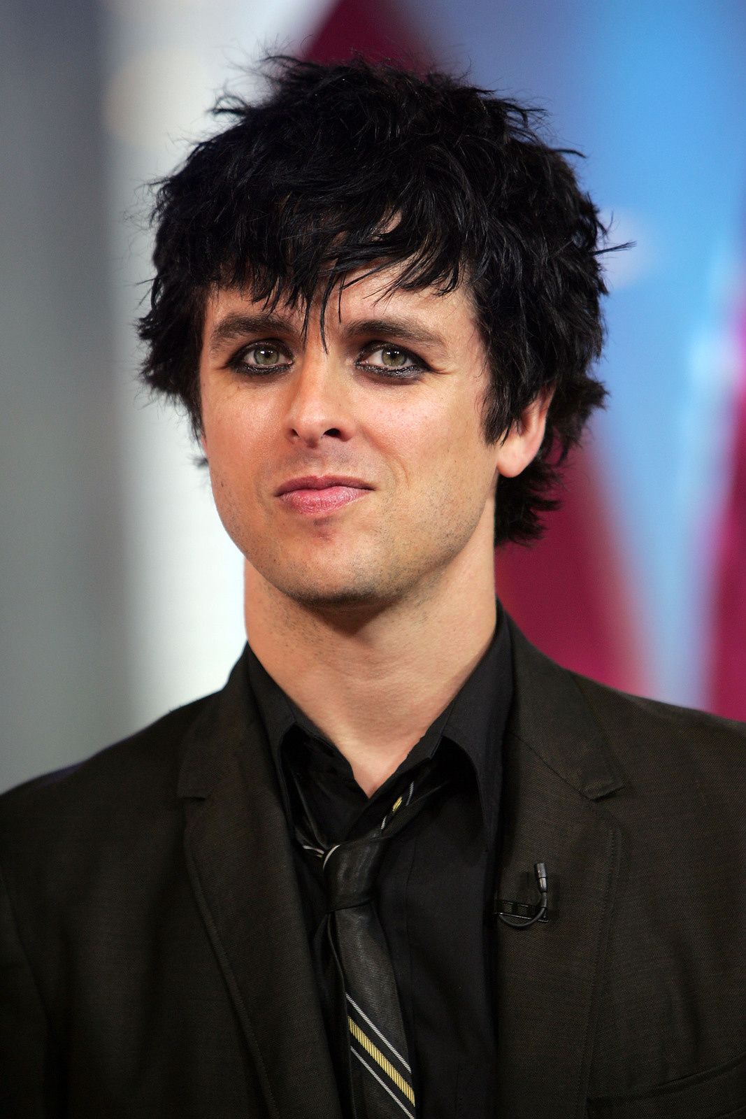 Happy birthday, Billie Joe Armstrong - Classic Rock Stars Birthdays - Billie Joe Armstrong Height: Green Day Frontman Measured