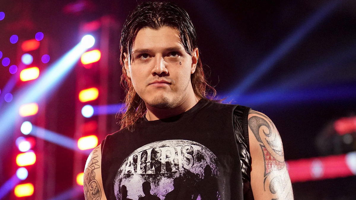 Hilarious Video Of Dominik Mysterio Leaving WWE Raw - WrestleTalk - How Tall Is Dominik Mysterio? – WWE Star’s Height Revealed