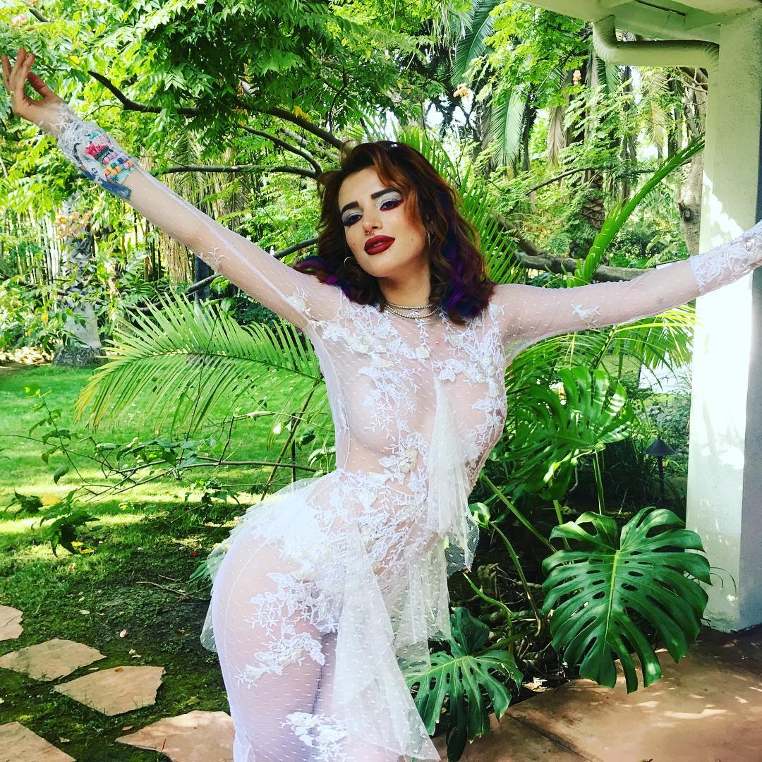 Hot Bella Thorne - Bella Thorne Photo (40958473) - Fanpop - Bella Thorne: Sexy Pics of the Actress-Turned-OnlyFans Star