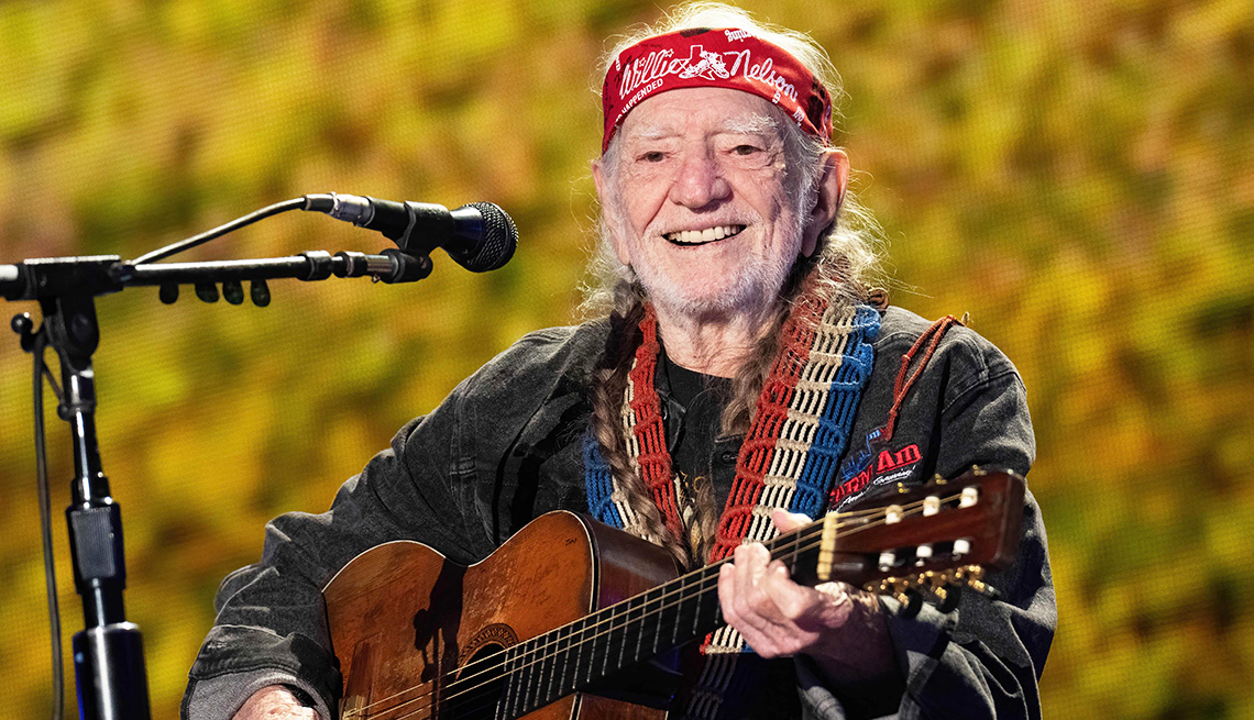 How Many Songs Has Willie Nelson Made Sale Online | cpshouston.net - How Old Is Willie Robertson? Duck Dynasty Star’s Age