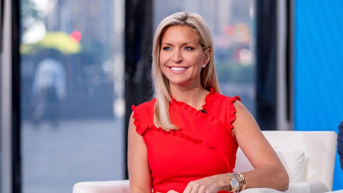 How Old Is Ainsley Earhardt 2025 Age - Dena Morena - How Old Is Ainsley Earhardt? Fox News Host's Age In 2025
