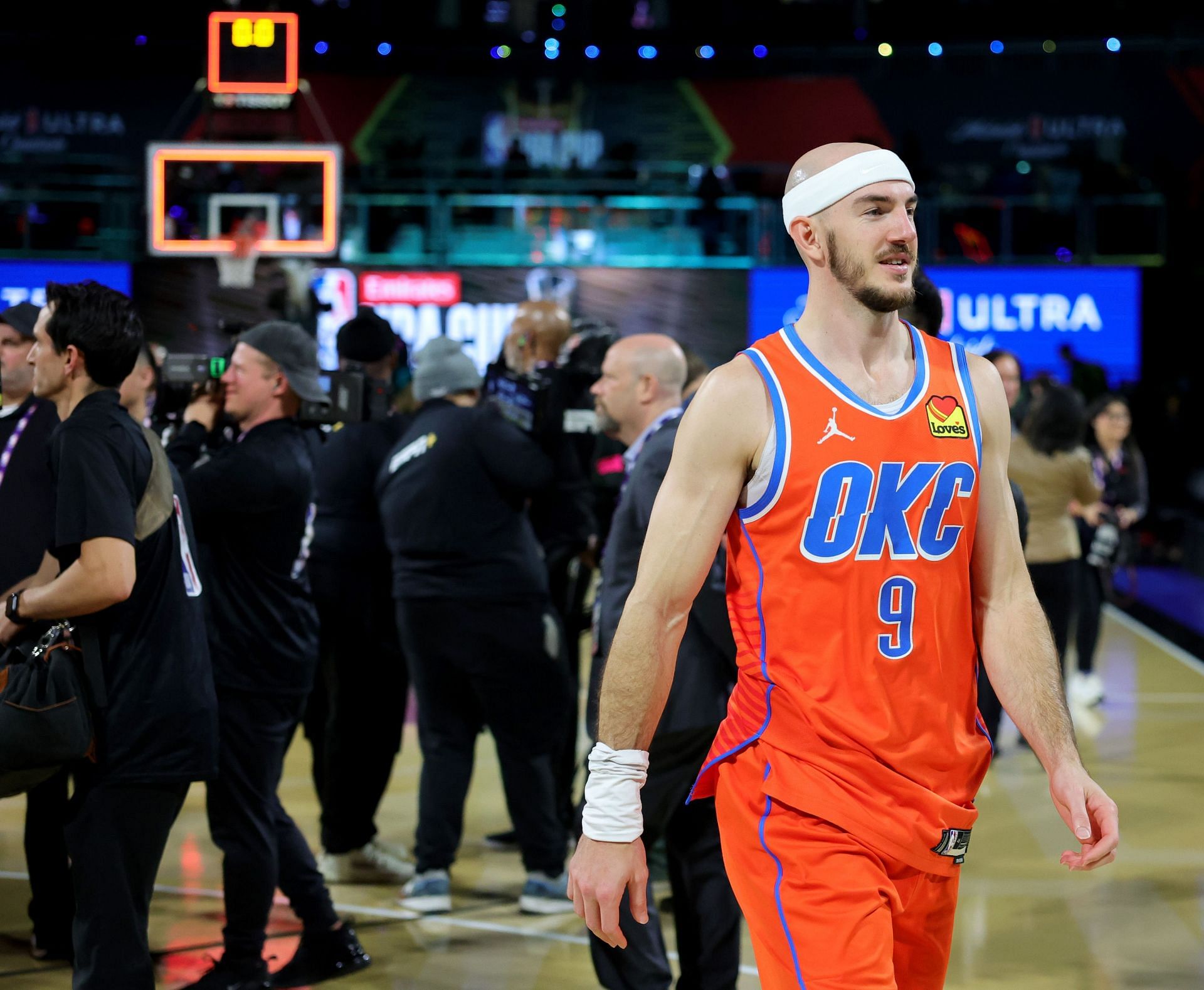 How Old Is Alex Caruso? NBA Star's Age & Career Stats