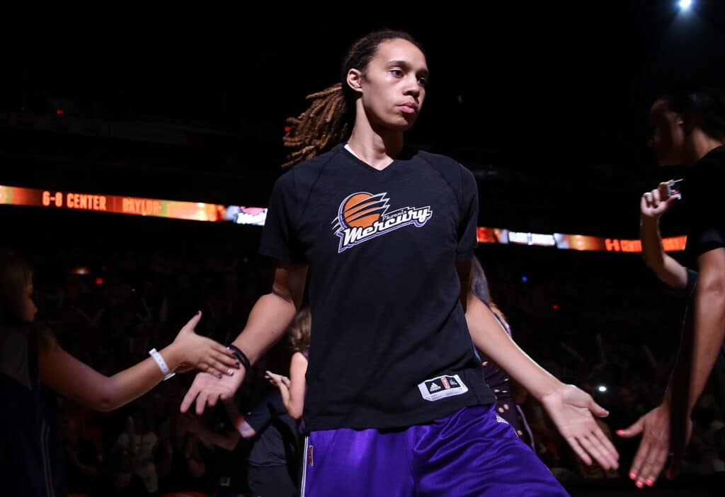 How Tall Is Brittney Griner? (Her Real Height) - How Tall Is Brittney Griner: The WNBA Legend’s Towering Presence