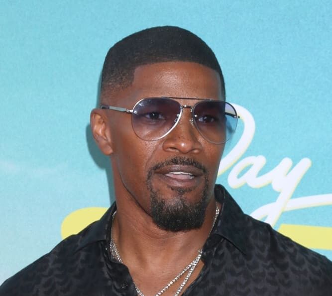 How Tall Is Jamie Foxx? Jamie Foxx Height, Age, Weight And Much More - How Tall Is Jamie Foxx? Actor’s Height and On-Screen Presence