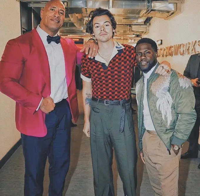 How Tall Is Kevin Hart? Defying Physical Stature in Hollywood - How Tall Is Kevin Hart? Comedian’s Famous Short Stature