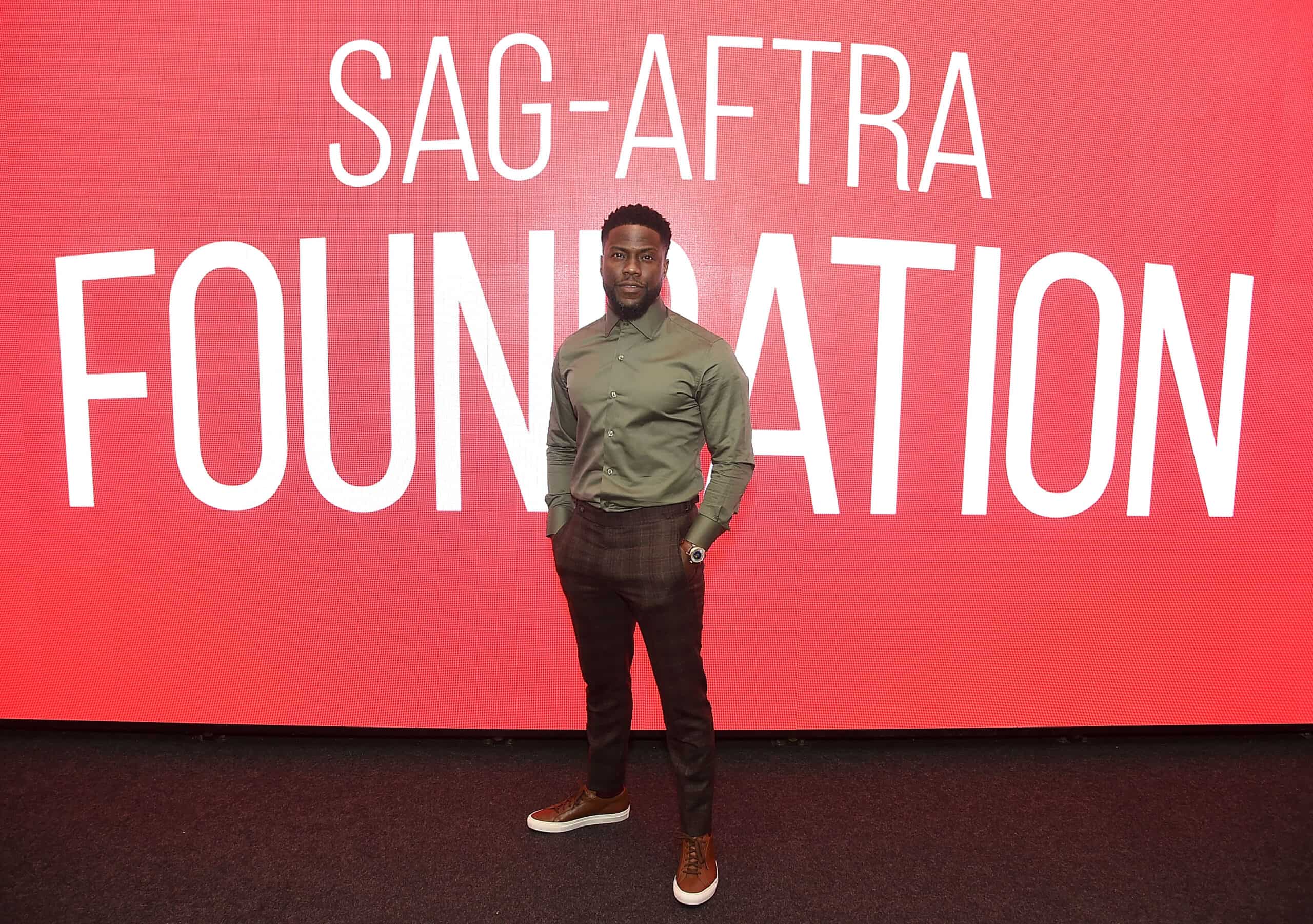 How Tall Is Kevin Hart? (His Real Height) - How Tall Is Kevin Hart? Comedian’s Famous Short Stature