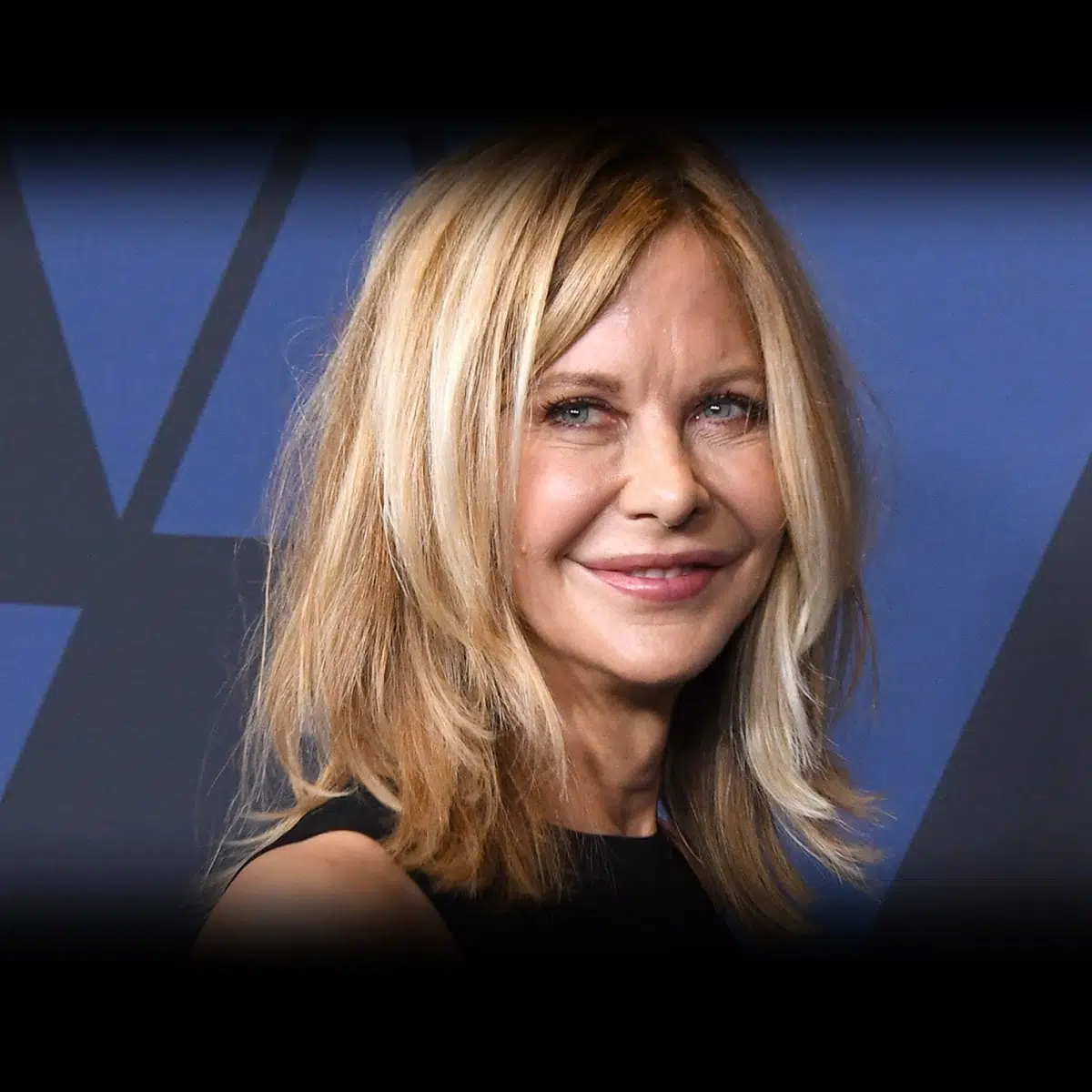 How Tall Is Meg Ryan - How Tall Is Meg Ryan? Actress's Height And Hollywood Legacy