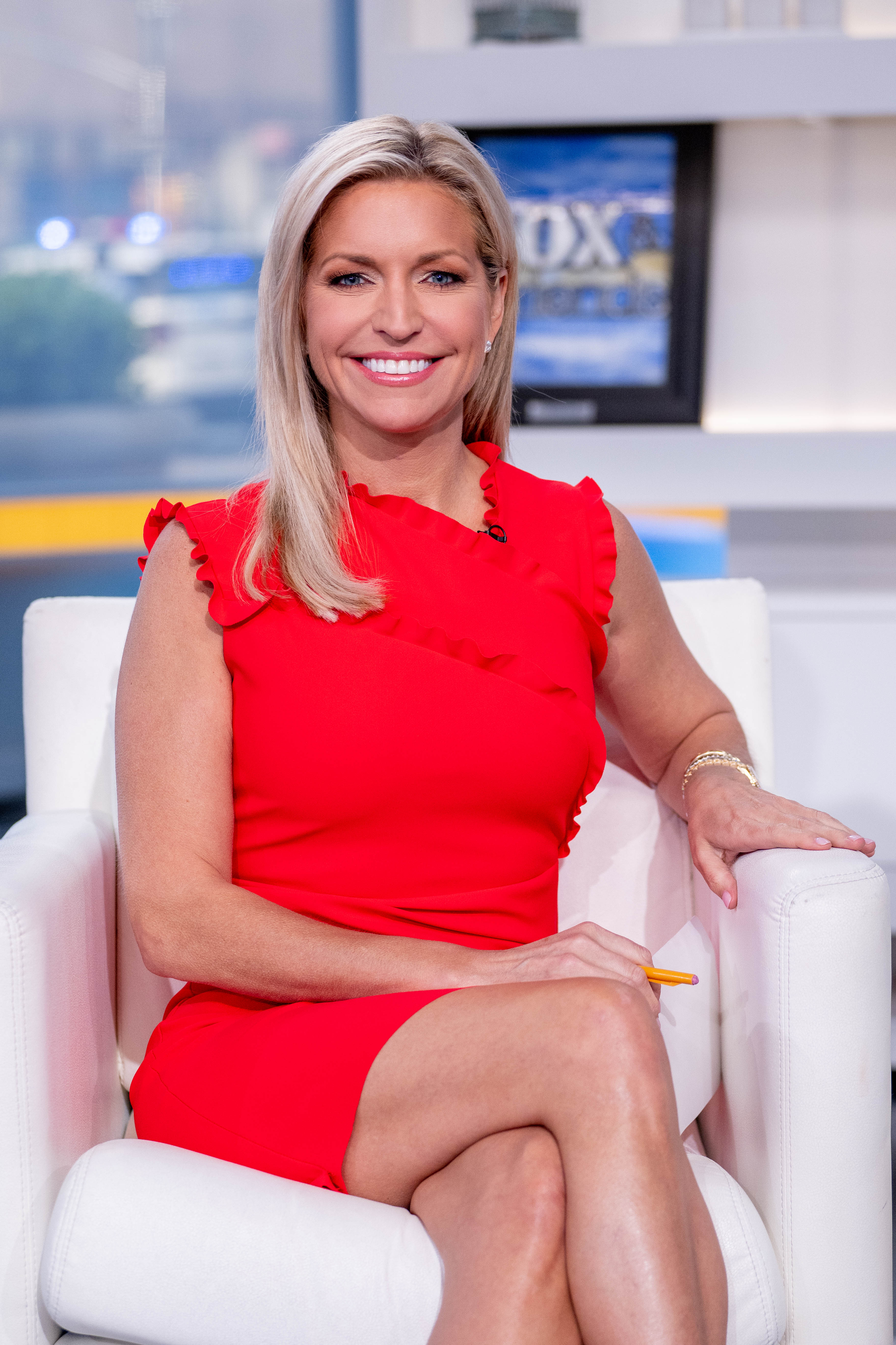 How Old Is Ainsley Earhardt? Age, Career & Personal Life In 2025
