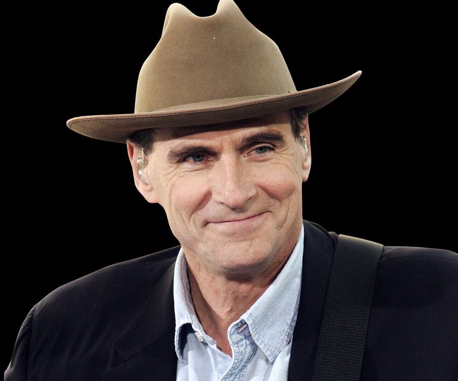 James Taylor Biography - Facts, Childhood, Family Life & Achievements - How Old Is James Taylor? Singer-Songwriter's Age & Greatest Hits