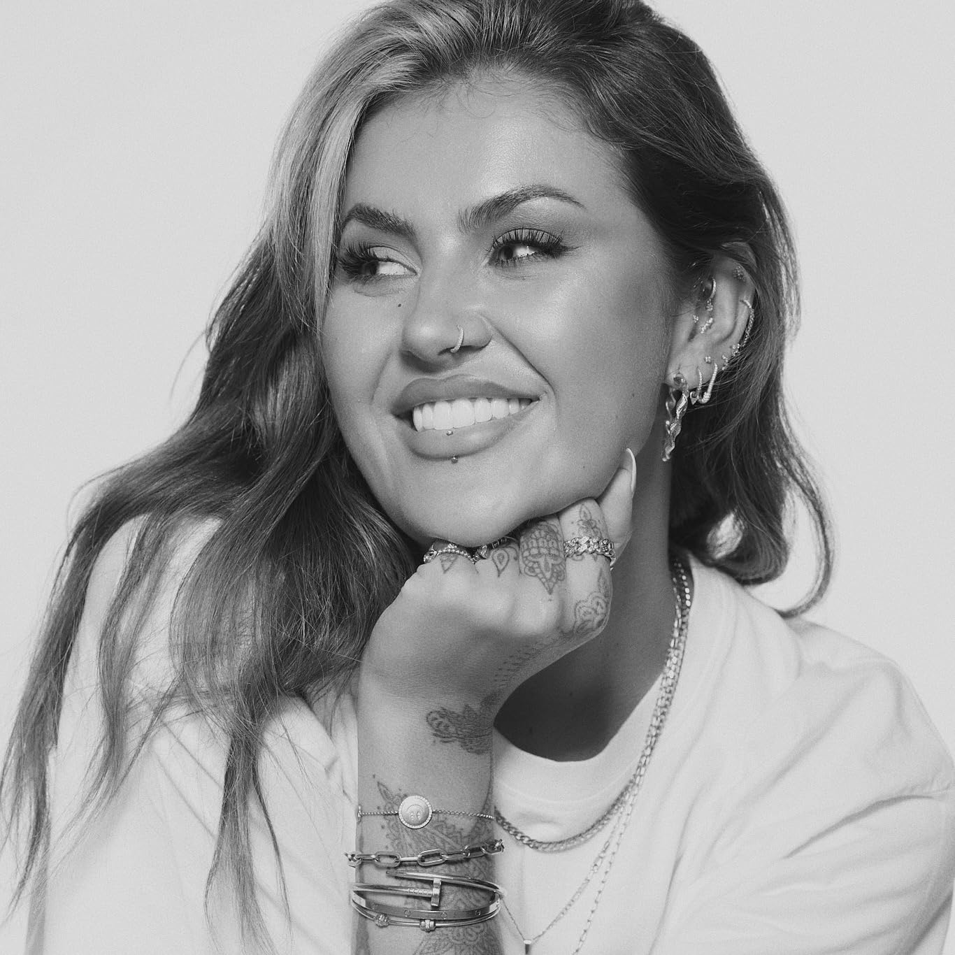 Jamie Genevieve's Amazon page - Jamie Genevieve: Sexy Pics of the Beauty Queen Turning Heads