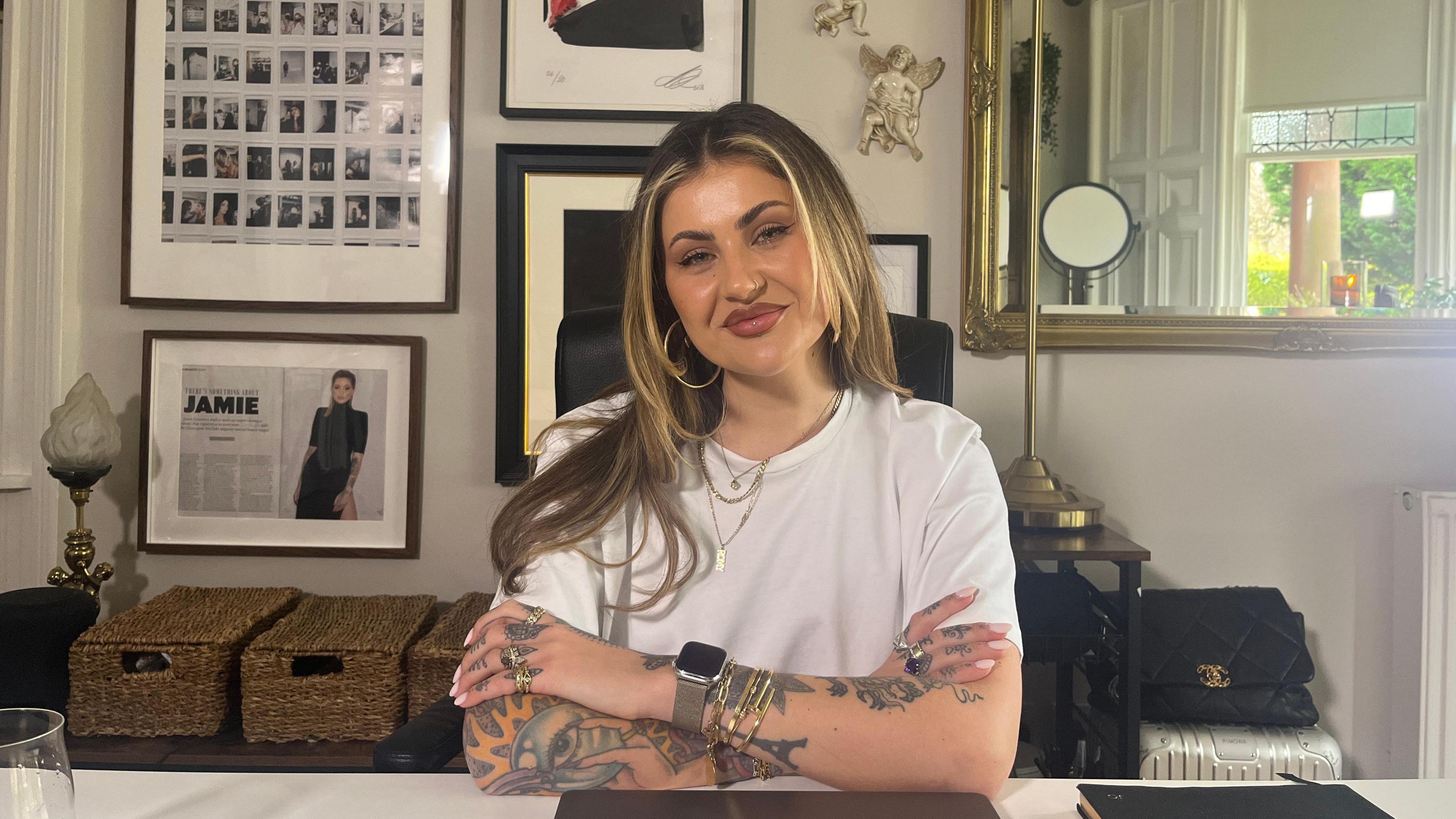 Jamie Genevieve's journey from make-up counter to boardroom - BBC News - Jamie Genevieve: Sexy Pics of the Beauty Queen Turning Heads
