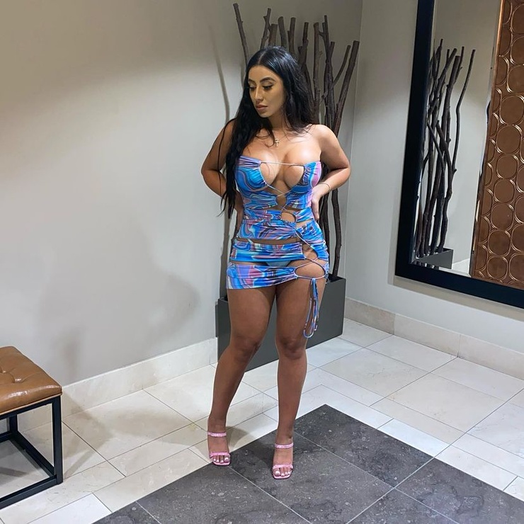Jasmin Montalvo picture - Jasmin Montalvo: Sexy Pics of the TikTok Queen with Confidence