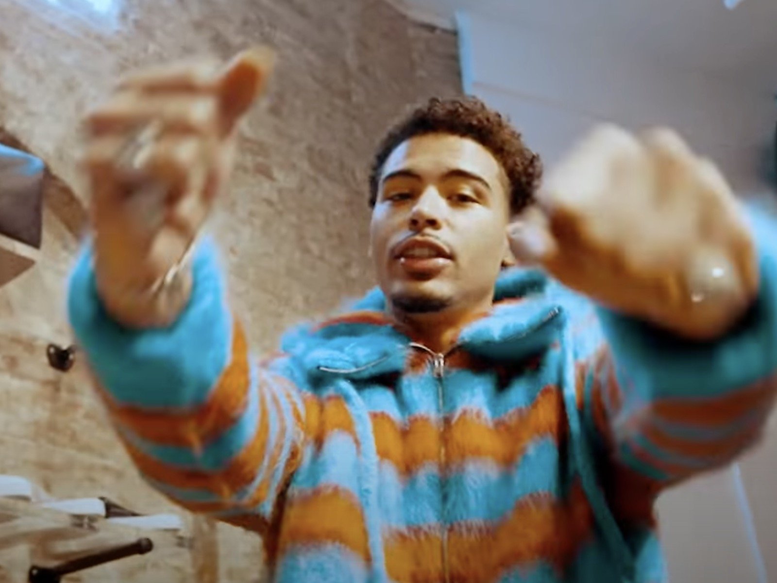 Jay Critch: The '30 Ways' music video is all about turning up in a non - Jay Critch Height – Brooklyn Rapper's Stats