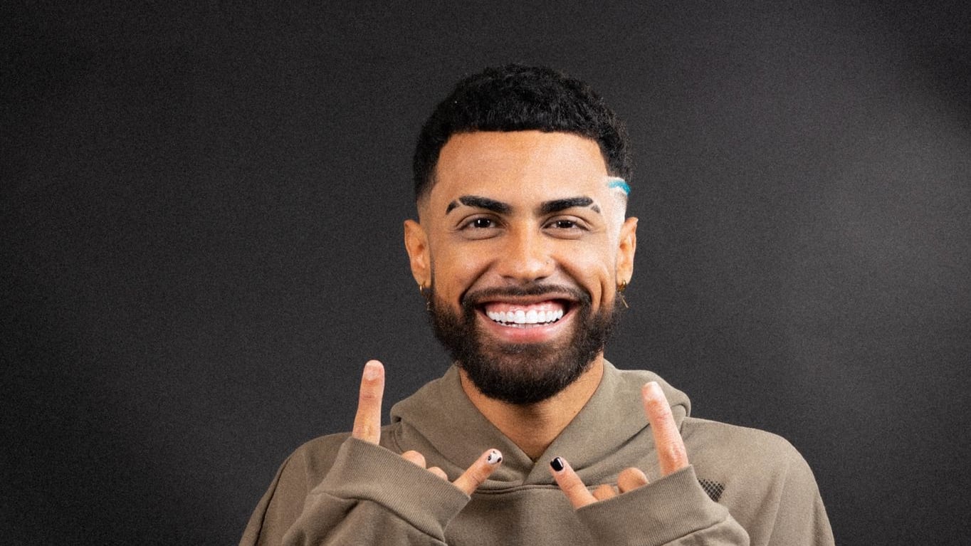 Jay Wheeler lanza su nuevo disco “Emociones” – Metro Puerto Rico - How Tall Is Jay Wheeler? Latin Singer’s Height
