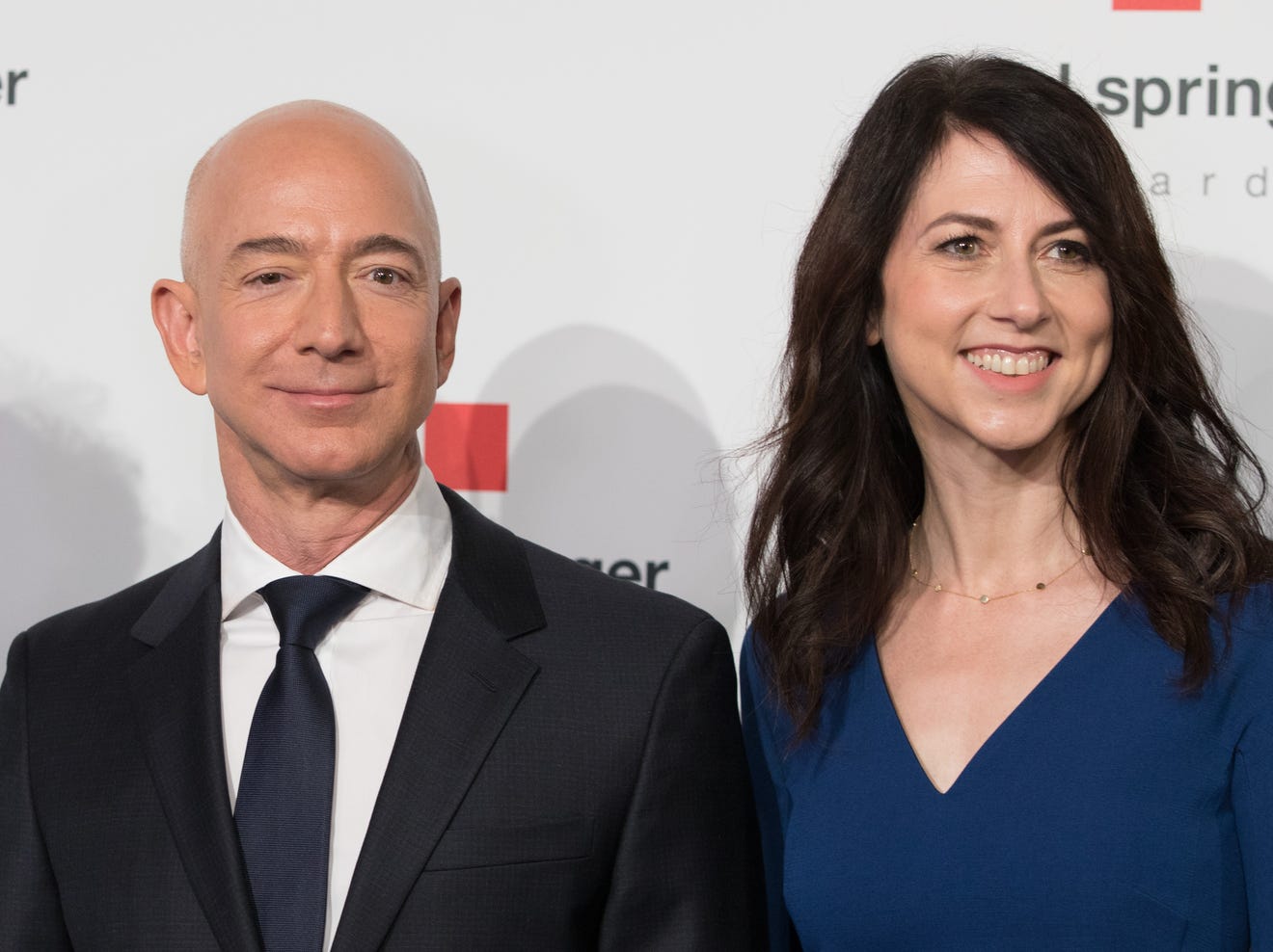 Who Is Jeff Bezos’ Ex-Wife? Meet MacKenzie Scott, Billionaire Philanthropist