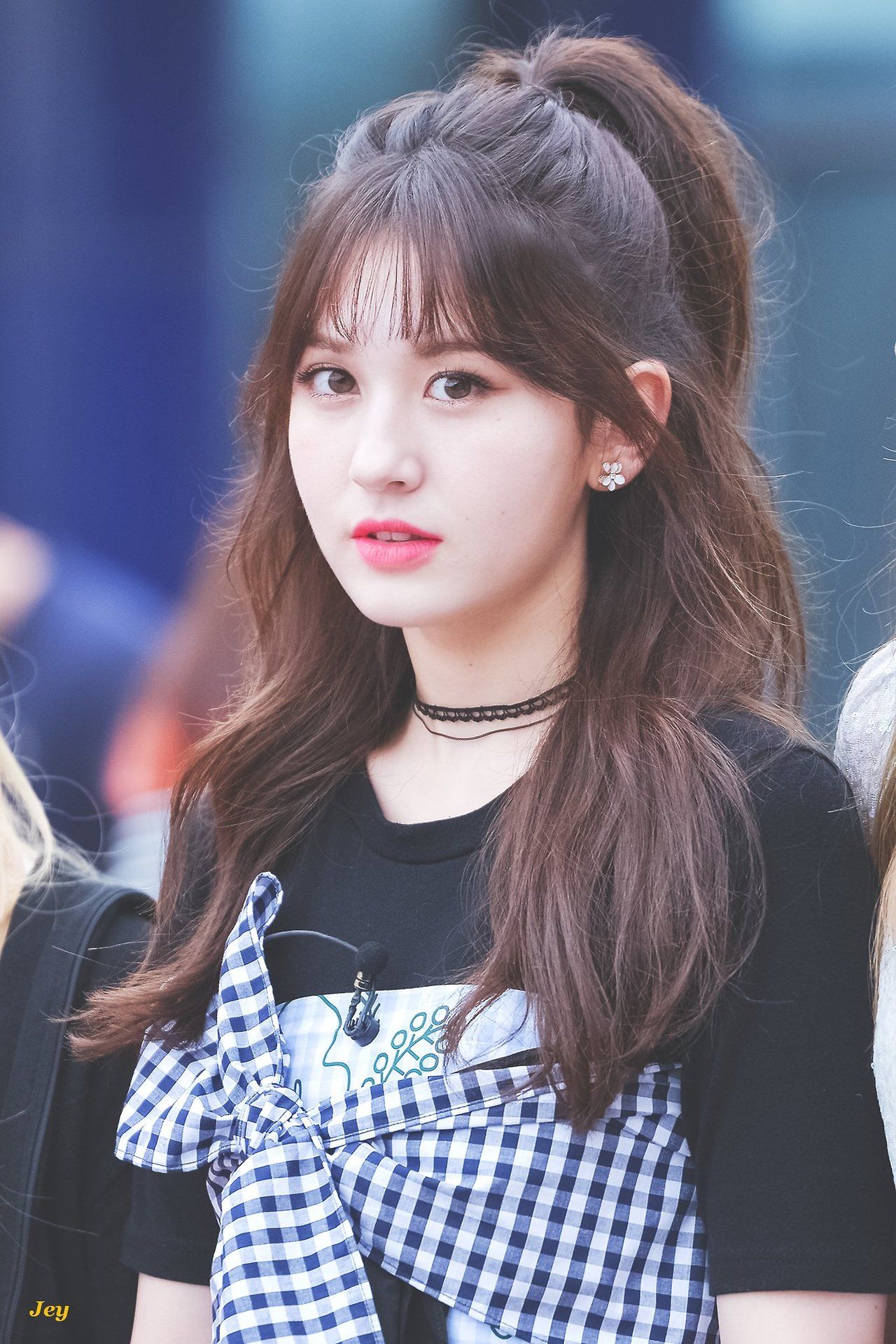 Jeon Somi HD Android Wallpapers - Wallpaper Cave - Jeon Somi's Height Revealed – K-Pop Queen's Stats