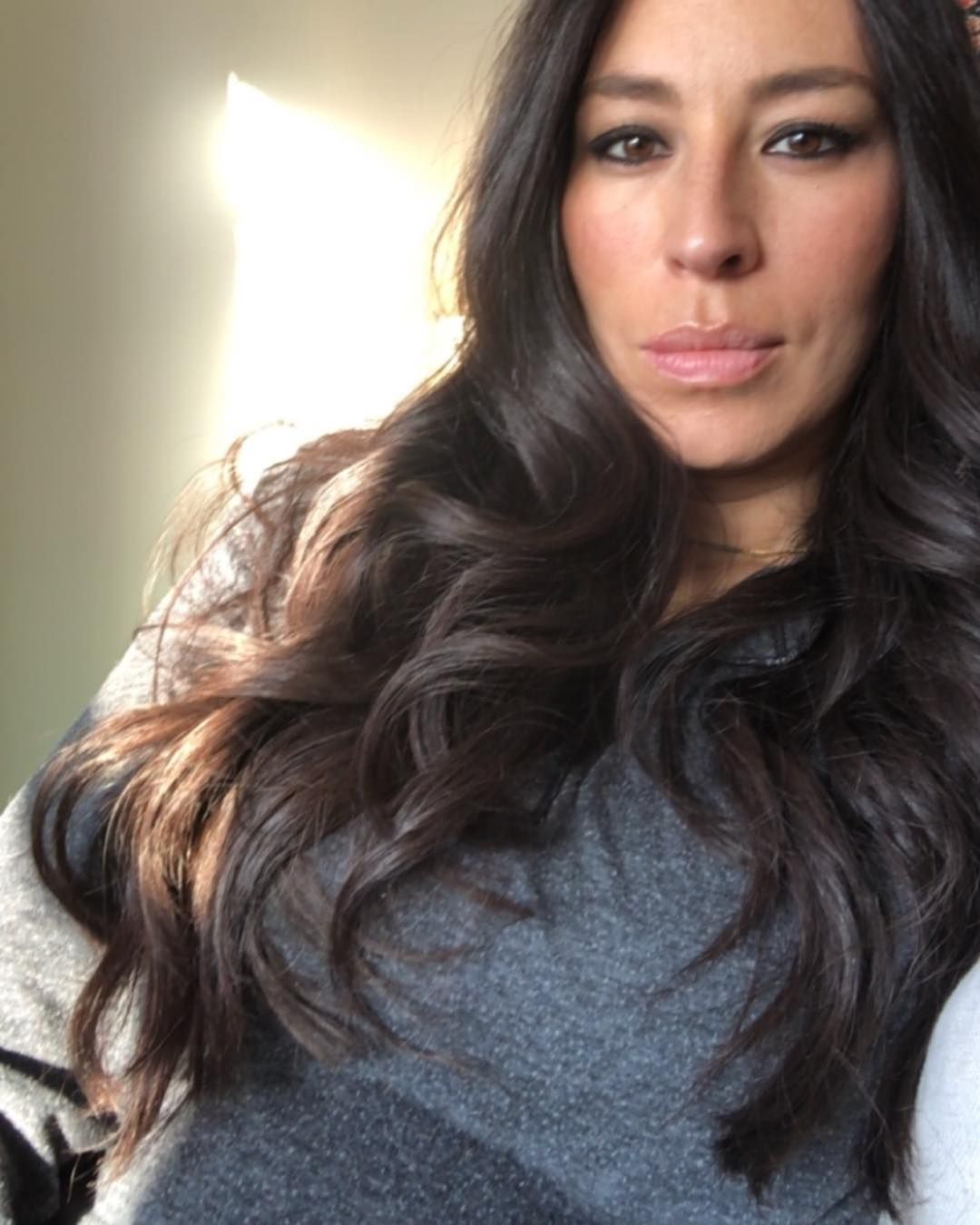 Joanna Gaines's Baby Bump at Photo Shoot | POPSUGAR Moms Estilo Joanna - Is Joanna Gaines Pregnant? Here’s Why Fans Are Talking