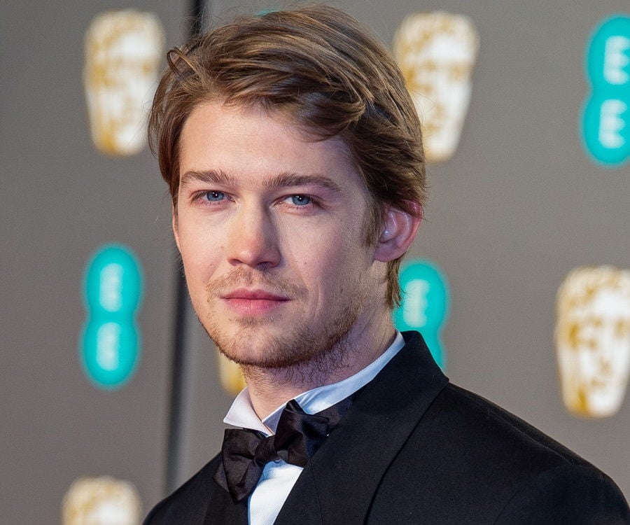 Joe Alwyn Biography - Facts, Childhood, Family Life & Achievements - Joe Alwyn Height: How Tall Is Taylor's Ex?