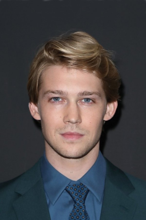 Joe Alwyn — The Movie Database (TMDB) - Joe Alwyn Height: How Tall Is Taylor's Ex?