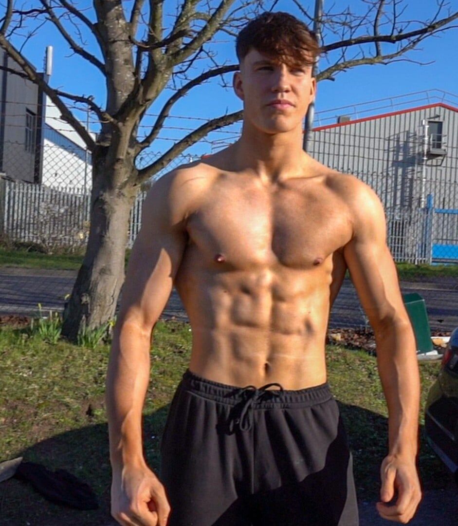 Joe Fazer - Workout Programs - Joe Fazer Height: Fitness Star's Height Exposed