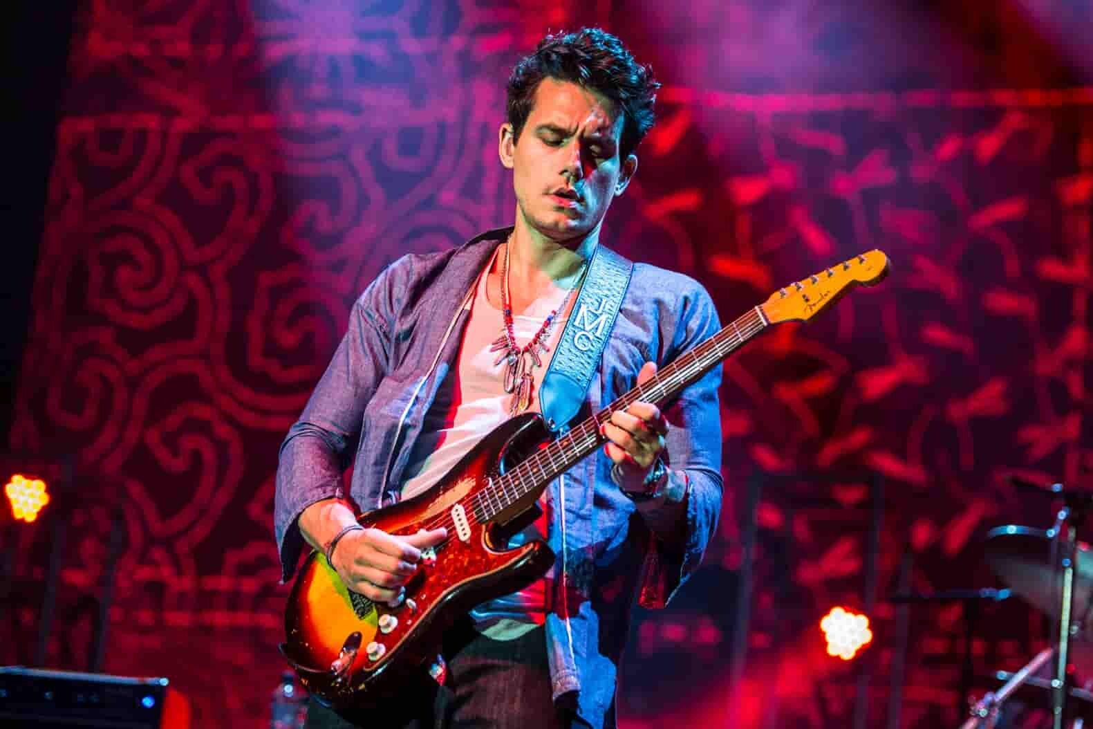 現代吉他之神- John mayer - 實現音樂工作室 - How Tall Is John Mayer? Singer-Songwriter’s Height Details