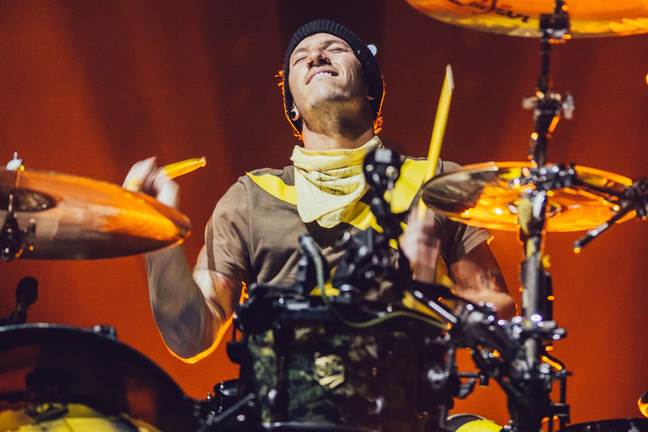 Josh Dun Twenty One Pilots - Josh Dun's Height Breakdown: How Tall Is The Twenty One Pilots Drummer?