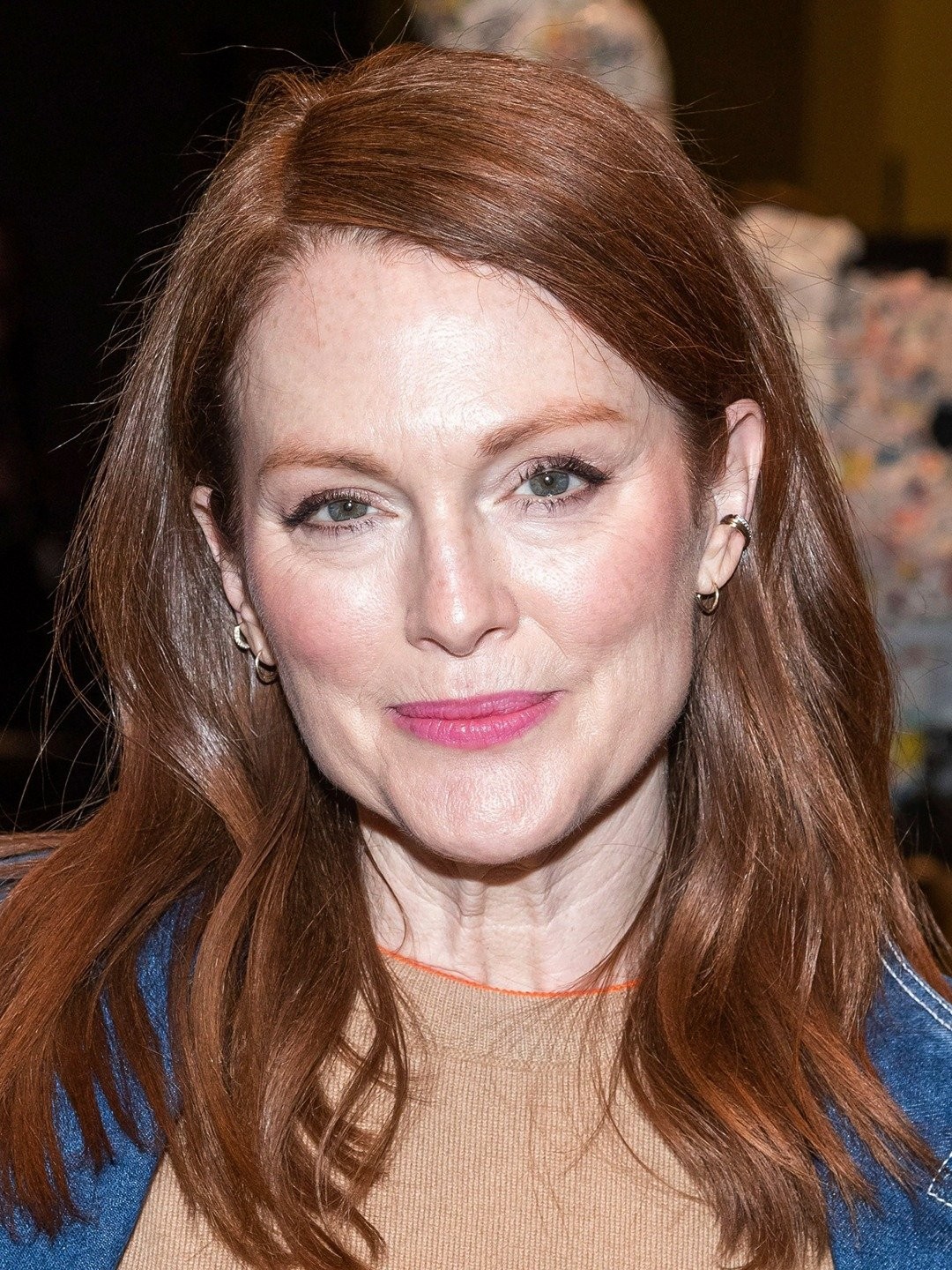 Julianne Moore 1996 - How Old Is Julianne Moore: Hollywood’s Timeless Beauty