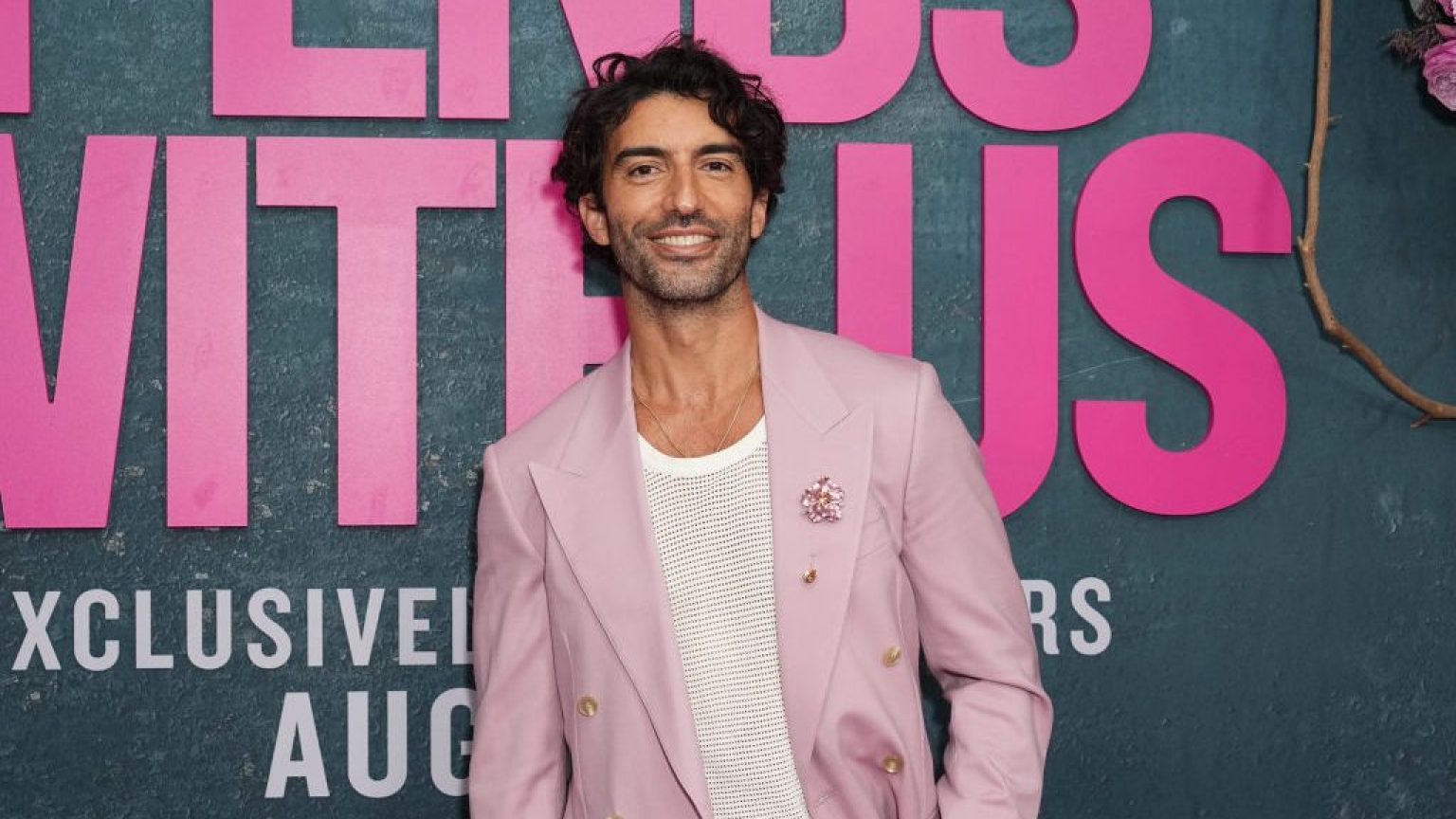 Justin Baldoni’s Net Worth: How Much Money the Actor & Director Has - Justin Baldoni Net Worth – How Rich Is the Actor & Director?