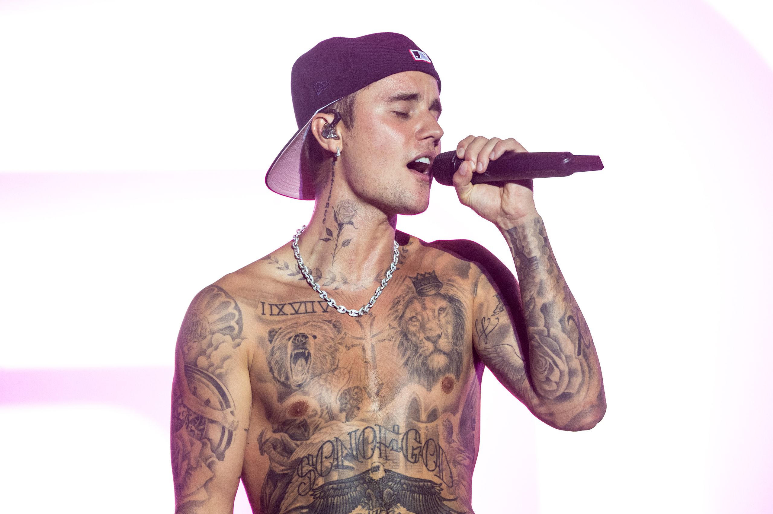 Justin Bieber Sold His Music Catalog at the Ripe Old Age of 28 | Vanity - Justin Bieber Net Worth: Music, Business & Real Estate Earnings