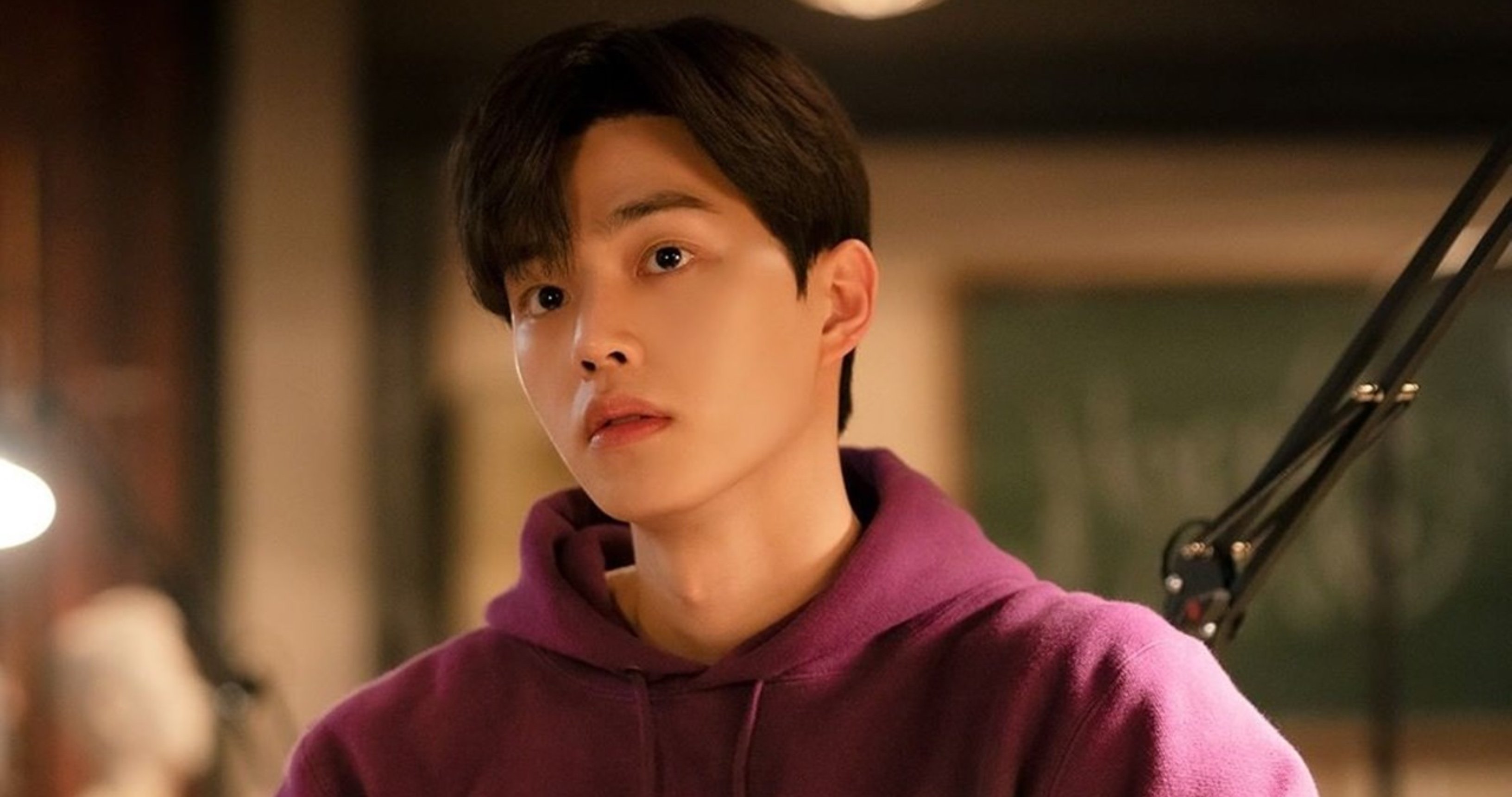 K-drama Actor Song Kang Called ‘The Son of Netflix’ and Here’s Why - Song Kang's Height: How Tall Is The K-Drama Star?