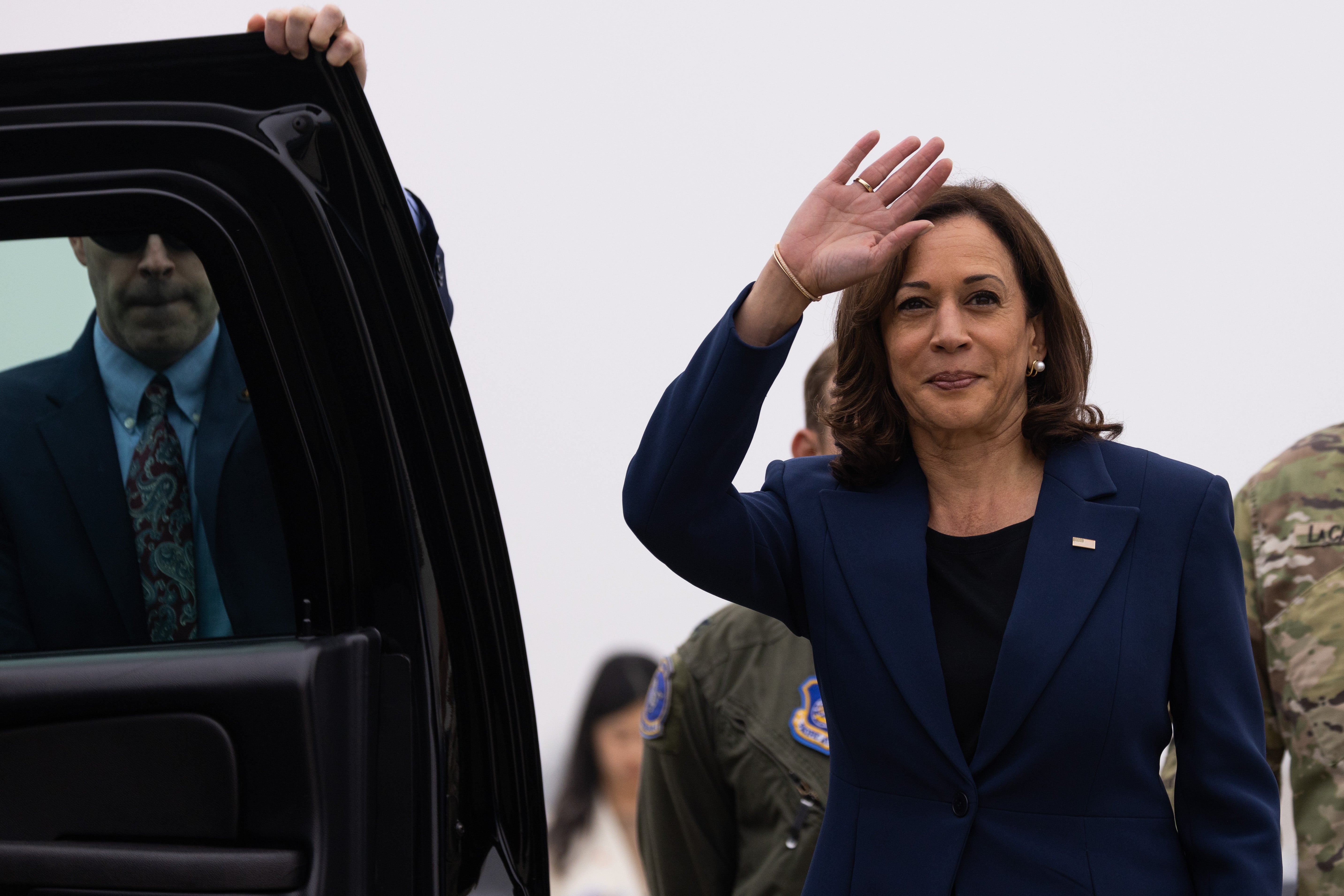 Kamala Harris’ Most Polished Public Appearances – VP with Style