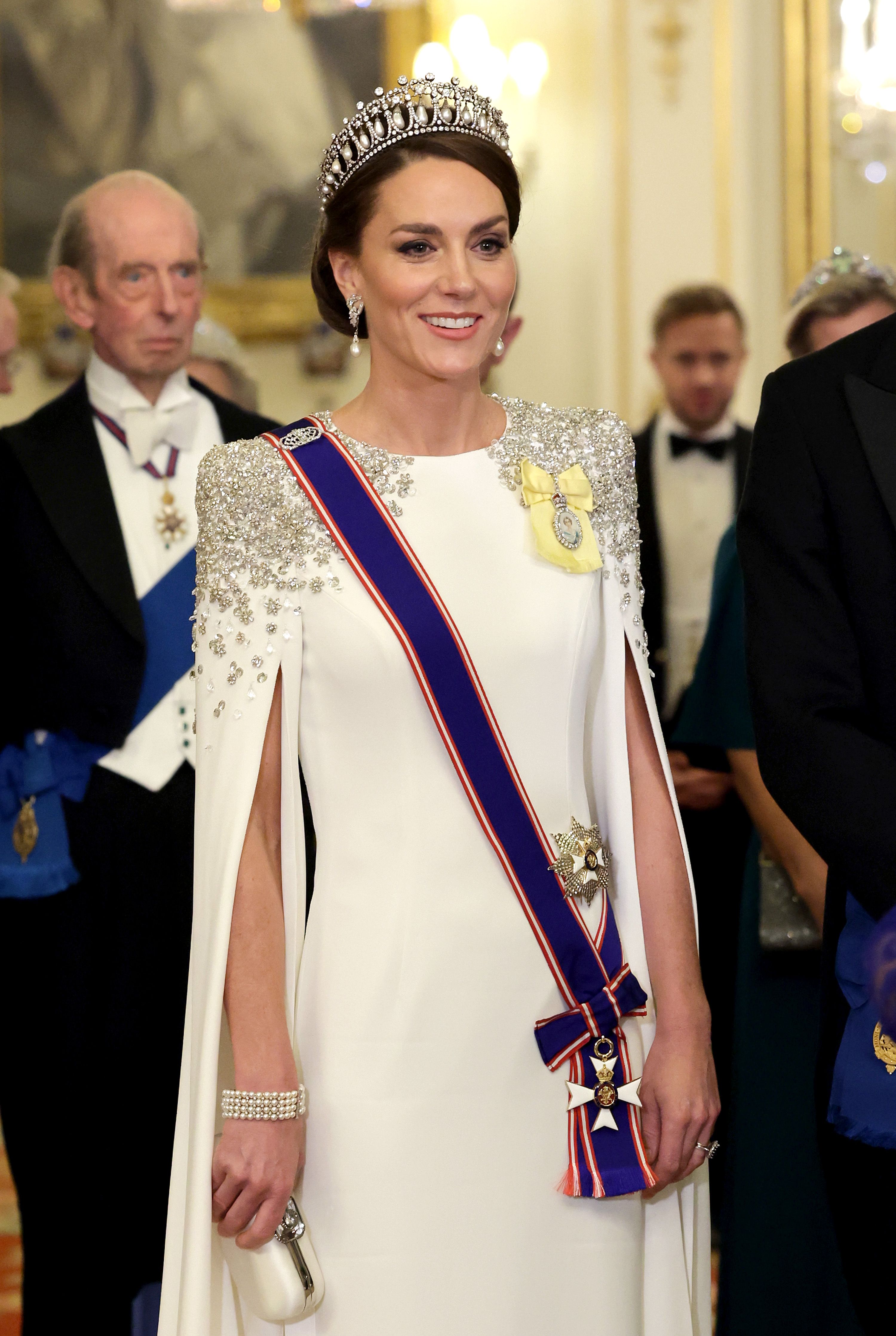 Kate Middleton Tiara - Is Kate Middleton Pregnant? Royal Family Pregnancy Speculation Heats Up