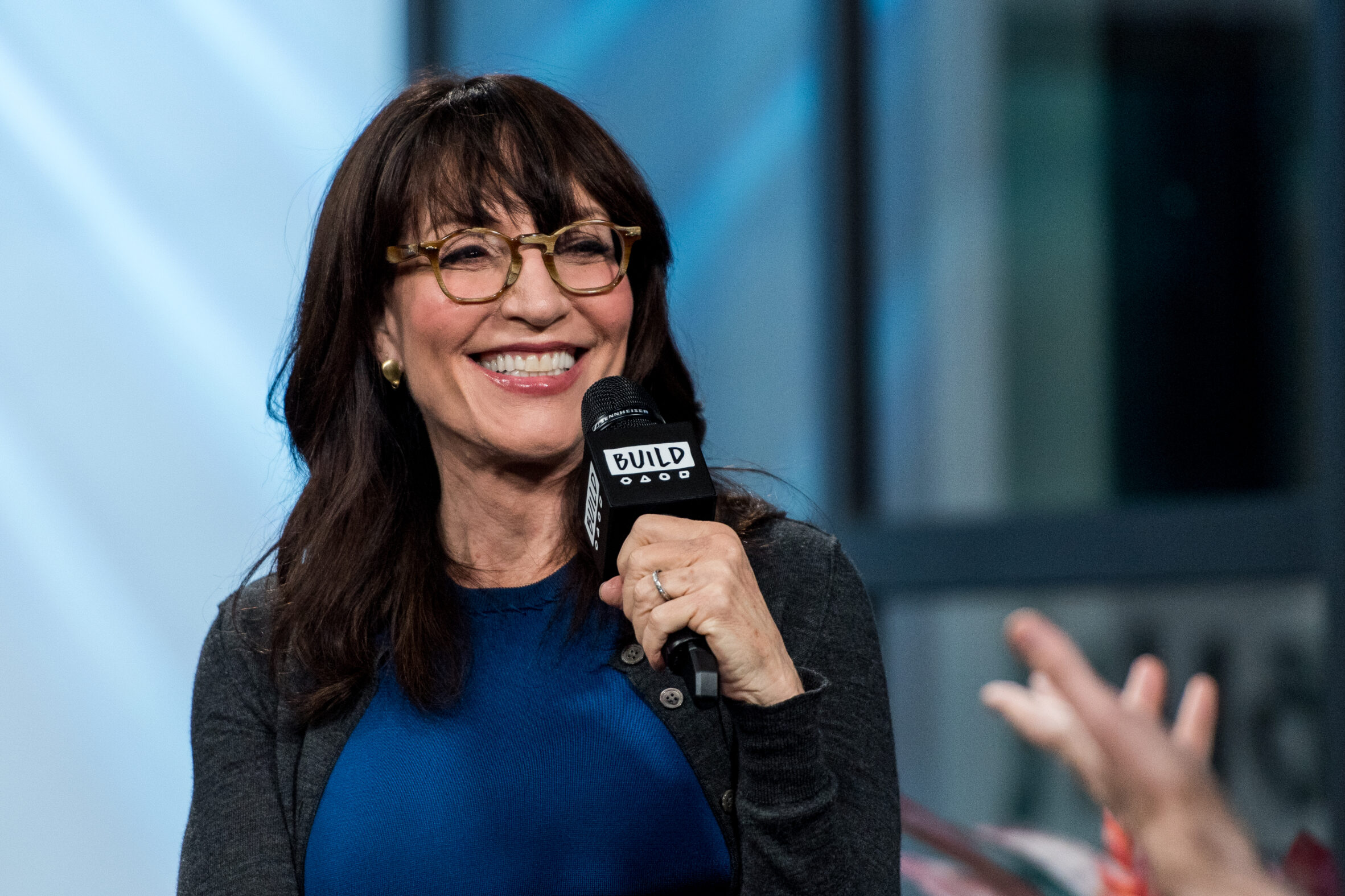 Katey Sagal Net Worth 2024: What Is The Actress & Singer-Songwriter Worth? - How Tall Is Katey Sagal? Sons of Anarchy Star’s Height