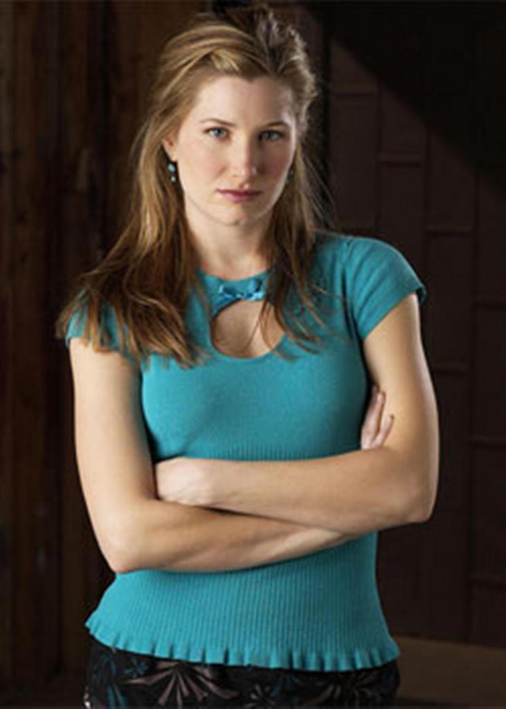 Kathryn Hahn Modeling Pic | Kathryn Hahn Photos | FanPhobia - Kathryn Hahn’s Boldest Style Moves – Comedic Star with Serious Glam