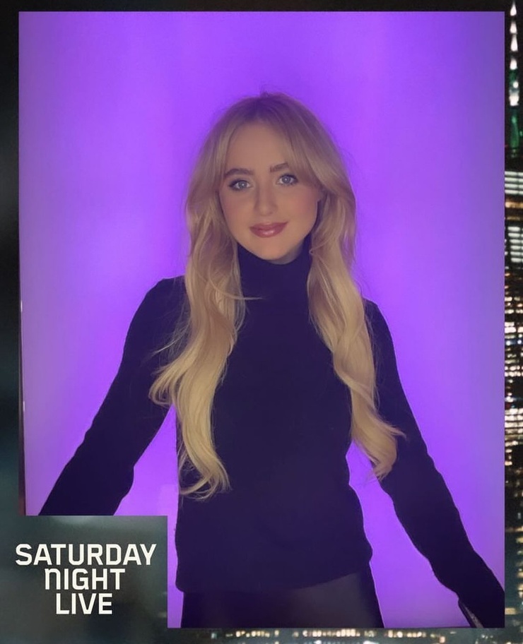 Kathryn Newton image - Anna Newton: Sexy Pics of the Chic and Stylish Blogger