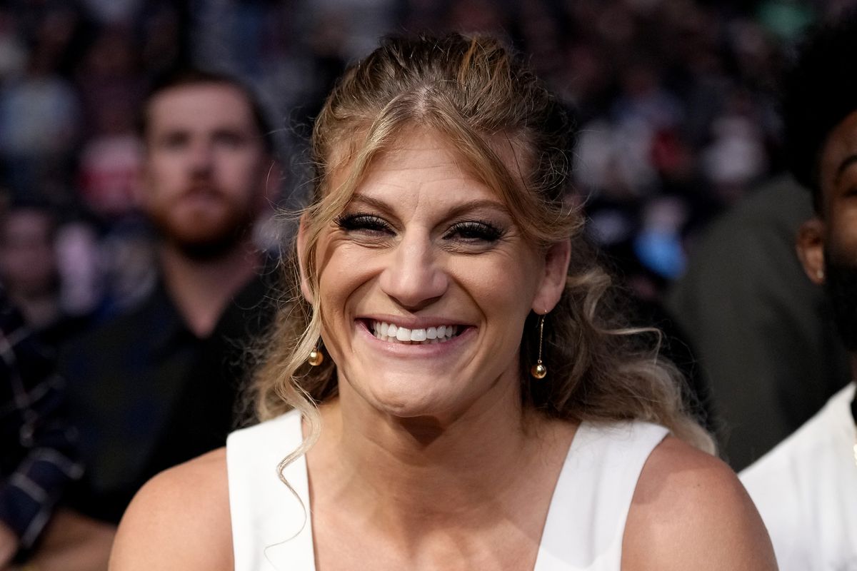 Kayla Harrison's Bra Size and Body Measurements - Bra Size Measurements - How Tall Is Kayla Harrison? – Olympic and MMA Star’s Height