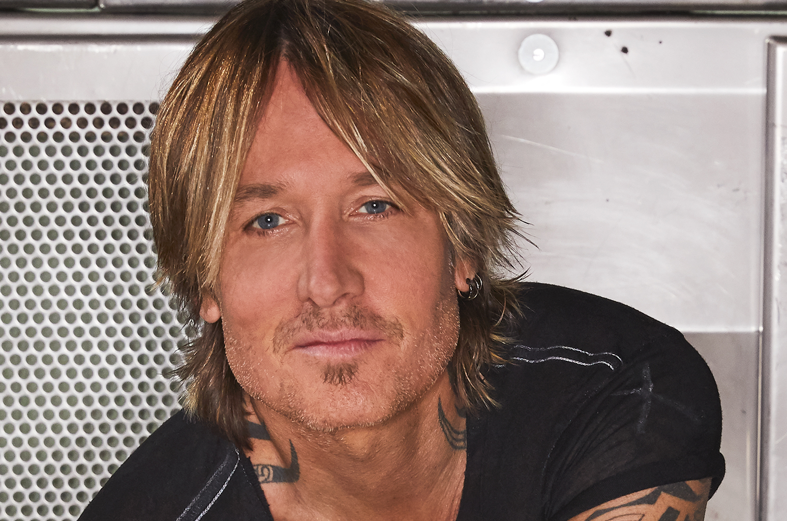 Keith Urban's performance at Caesars Palace under the dazzling lights - How Old Is Keith Urban? Country Music Star’s Age Uncovered