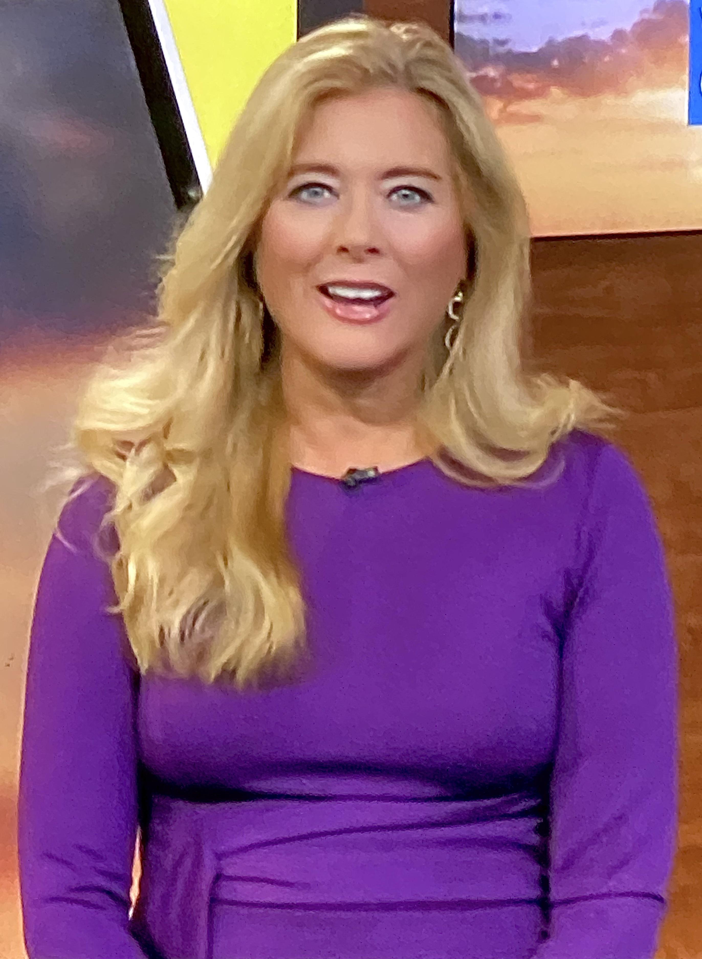 How Tall Is Kelly Cass? The Weather Channel Star’s Height