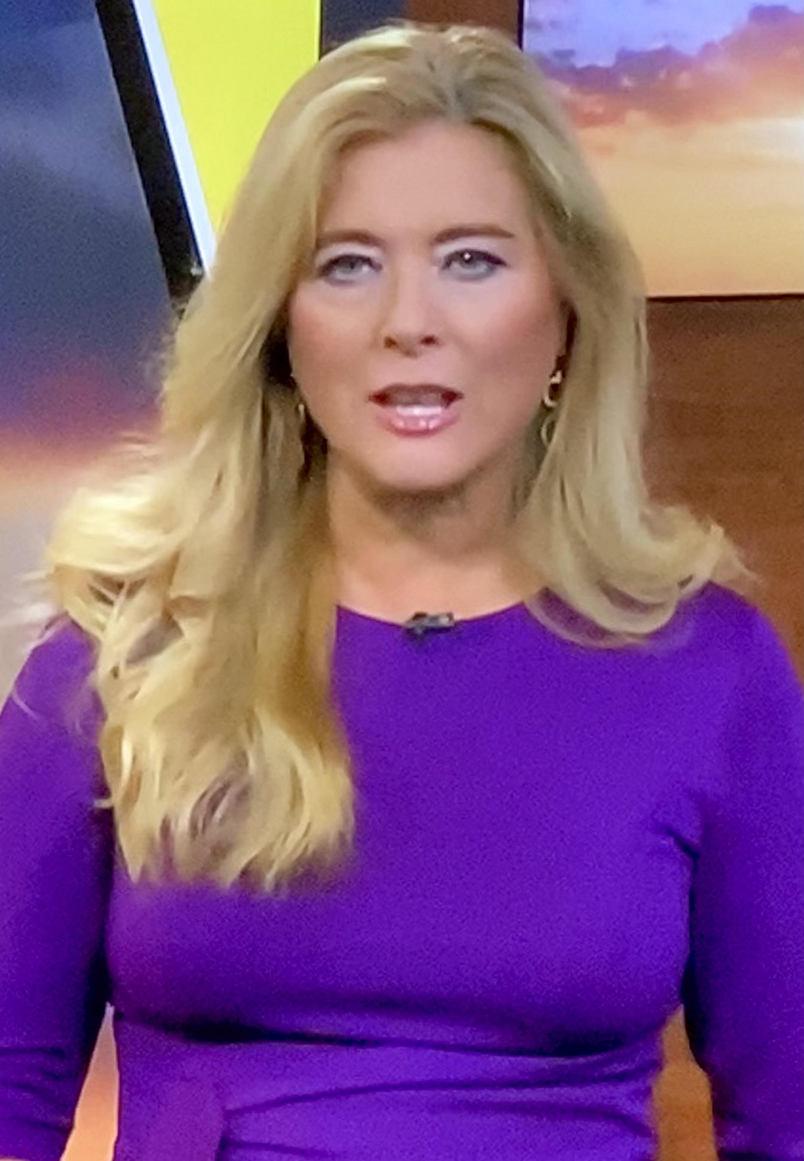 Kelly Cass : r/KellyCass - How Tall Is Kelly Cass? The Weather Channel Star’s Height