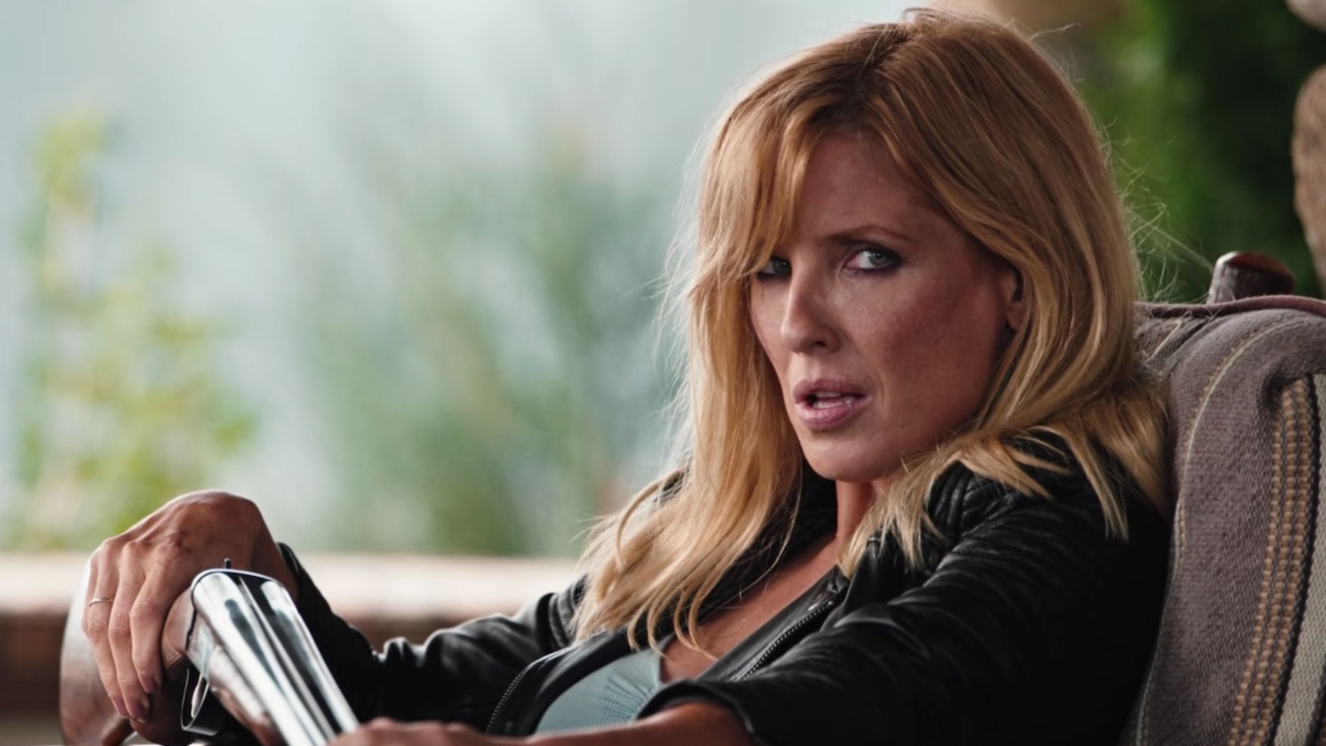Kelly Reilly Addresses 'Yellowstone' Rumors & Season 6 - Kelly Reilly Net Worth: Yellowstone Fame And British Star Power