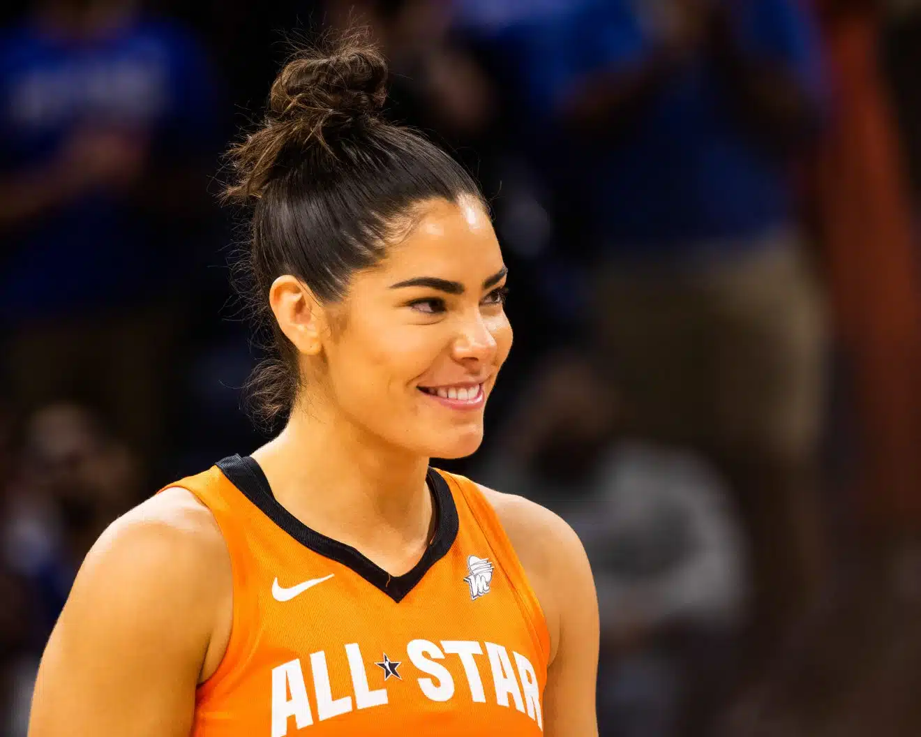 Kelsey Plum contract, salary, net worth - is she also a coach? - Pundit - How Tall Is Kelsey Plum? WNBA Star’s Official Height