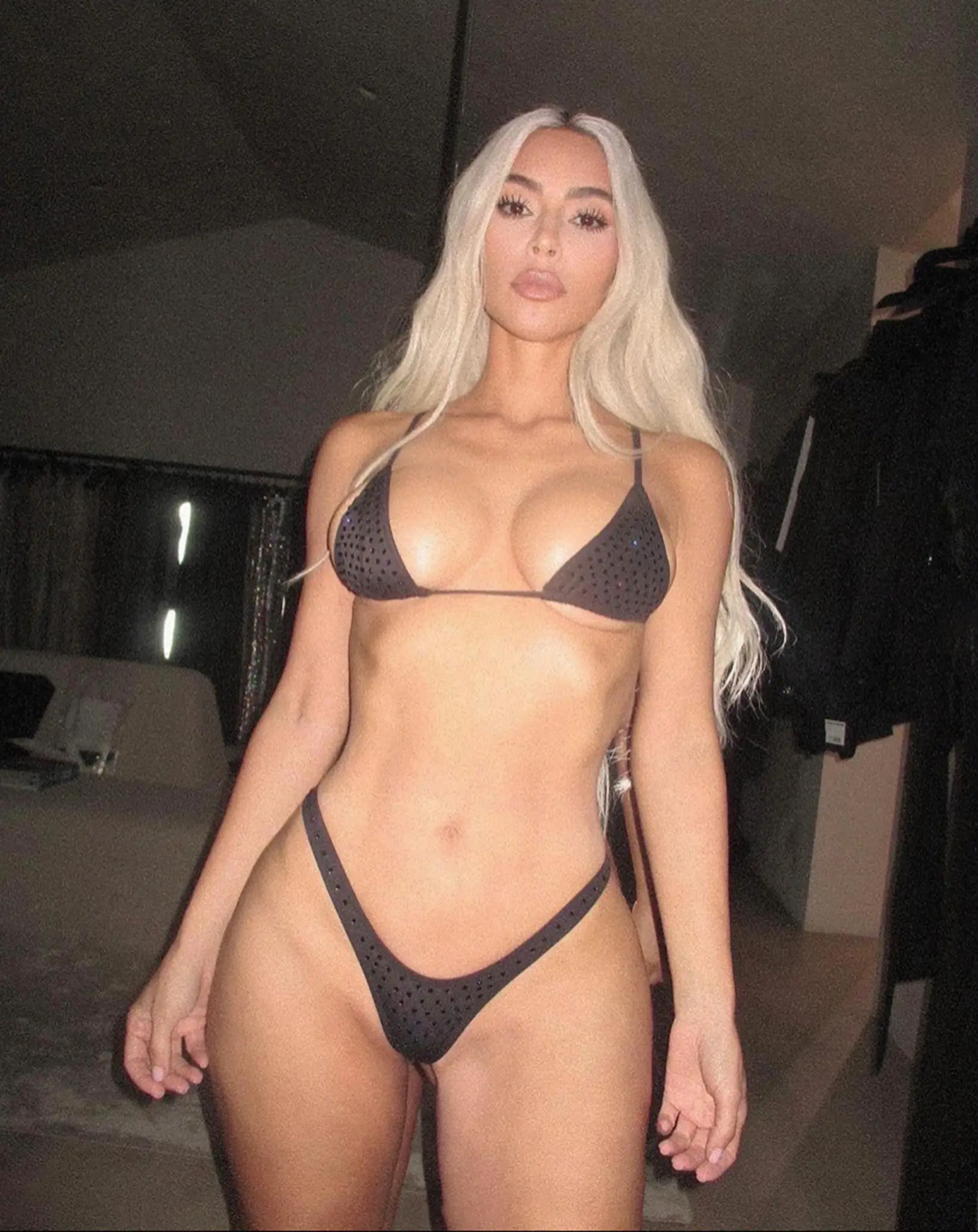 Kim Kardashian photoshop4 – BlackSportsOnline - Kim Kardashian’s Iconic Fashion Moments – Reality Queen Turned Fashion Mogul