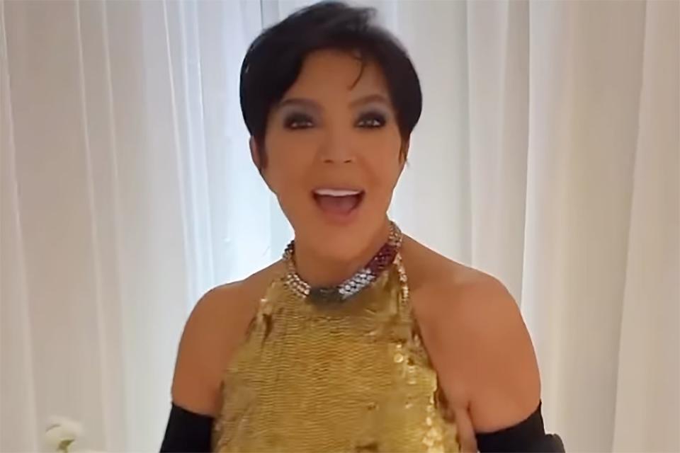 Kris Jenner's Iconic Confidence: Sexy Pics Of The Matriarch In Style