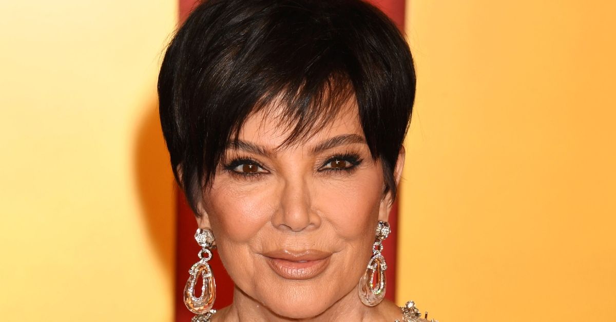 Kris Jenner Is Selling Her Iconic Mansion For How Much?! - Kris Jenner’s Iconic Confidence: Sexy Pics Of The Matriarch In Style