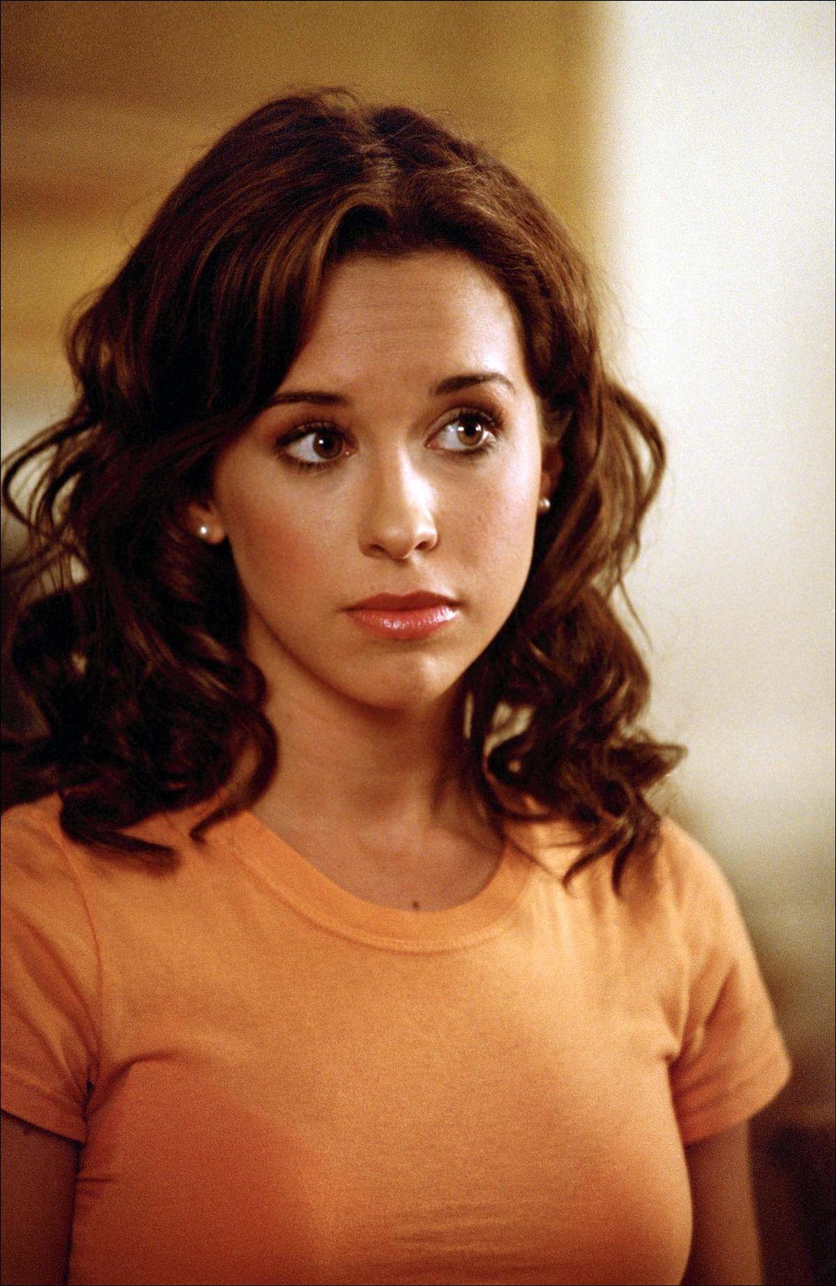 Lacey Chabert: The hottest - Lacey Chabert’s Most Elegant Red Carpet Looks – Hallmark Star Shines