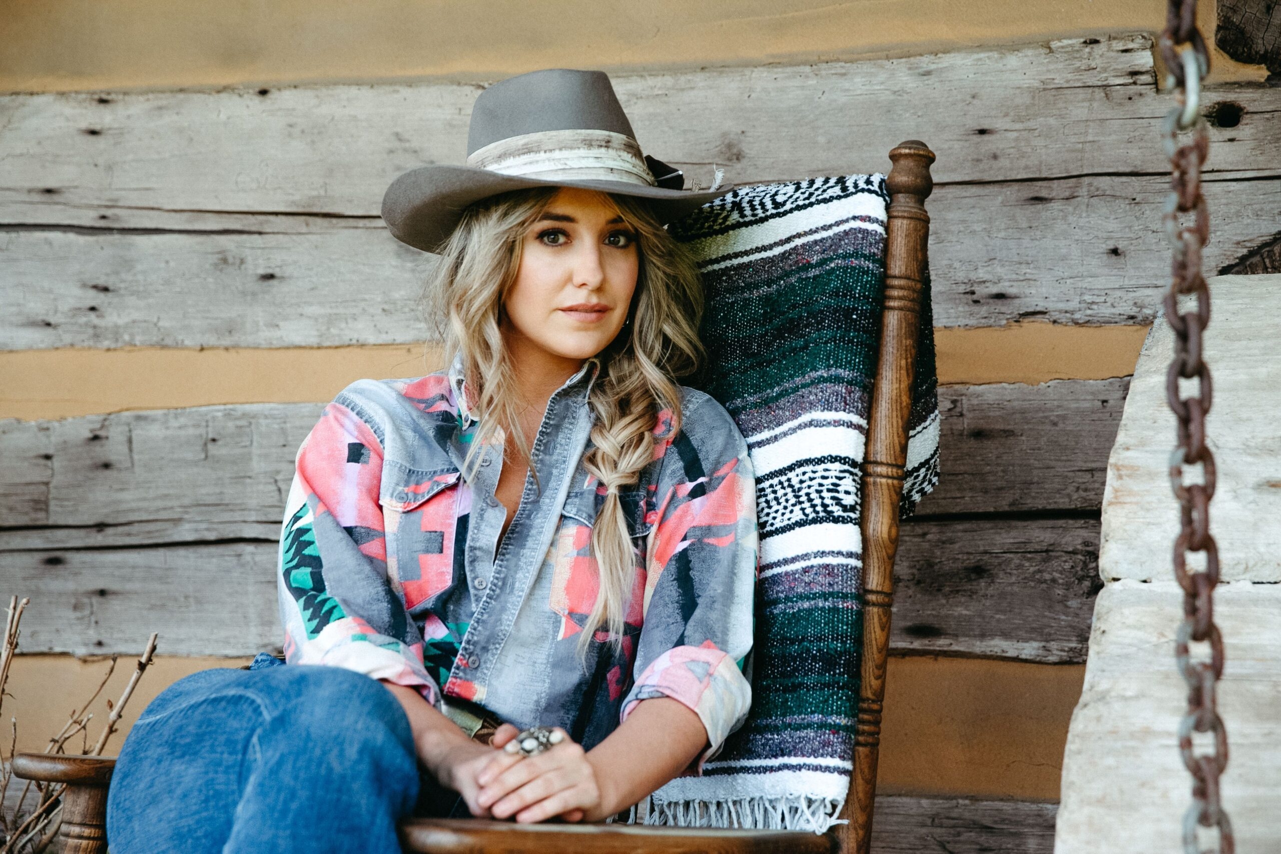 Lainey Wilson Wallpapers (46 images) - WallpaperCat - How Tall Is Lainey Wilson? Country Music’s Breakout Star’s Height