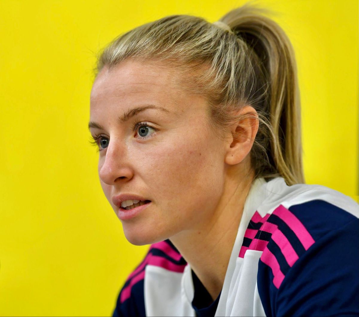 leah williamson dec20 England Players, Williamson, Leah, Athlete - Leah Conroy: Sexy Pics of the Rising Star on Social Media