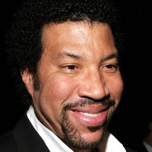 Lionel Richie - Age, Family, Bio | Famous Birthdays - How Old Is Lionel Richie? Music Legend’s Age & Career Highlights