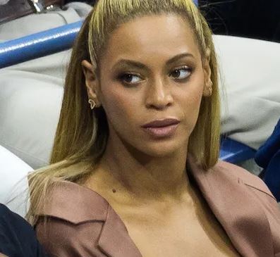 Lipstick Alley on Twitter: "Stylist says Beyoncé has no hair expertise - Beyoncé’s Queenly Proportions: Measurements & Fitness Profile